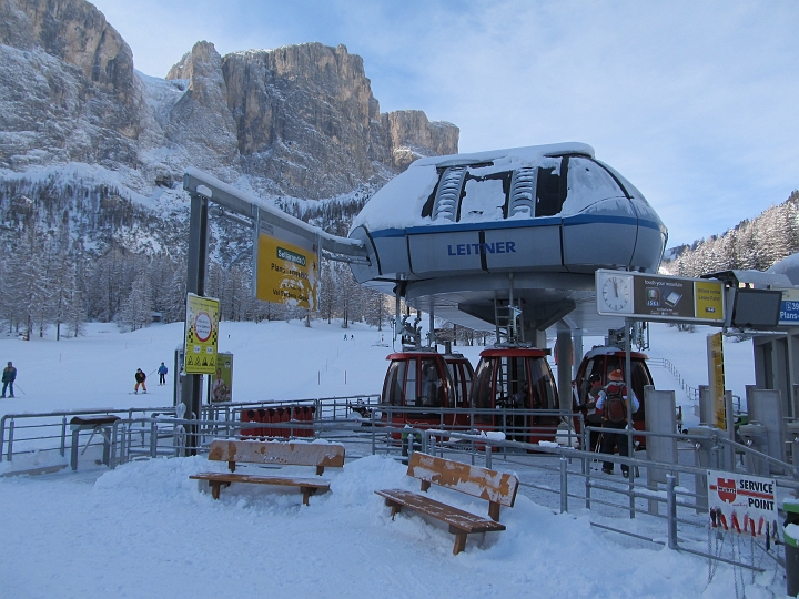 IMG_4665.JPG - Und umgedreht! Die zweite Runde erfolgt gegen den Uhrzeigersinn (grüne Runde) Für die erste Runde mitsamt Umweg habe ich doch gemütliche 3.5h gebraucht.