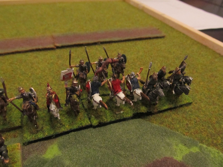 IMG_5215.JPG - Doch Alarich siegt und stürmt, weil Ritterelement, weiter. Nun muß Rom nur mehr...