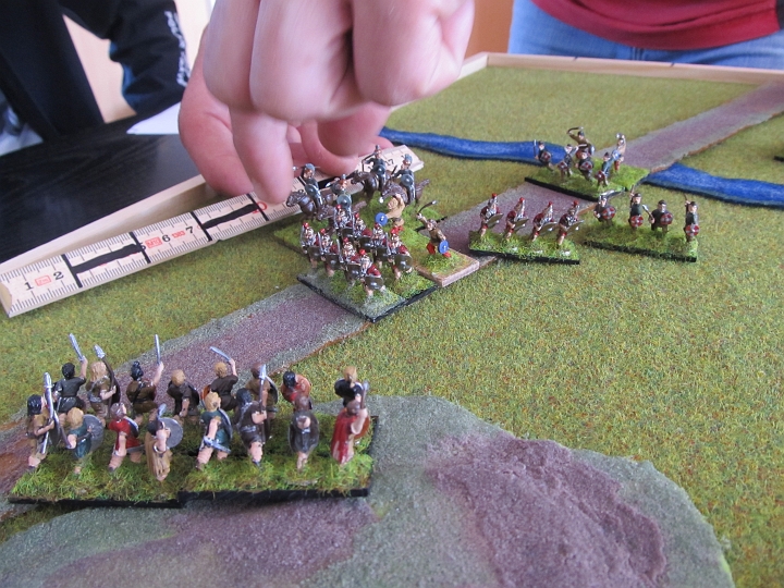 IMG_5228.JPG - ...und den Hügel auf Seiten der Goten...