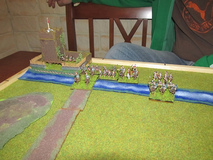 IMG_5357.JPG - Der Römer stellt sich zunächst, Rom verteidigend, hinten rein.