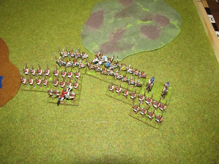 IMG_5585.JPG - Sparta probierts... Angriff der Speere in Unterzahl auf deren rechter Flanke.