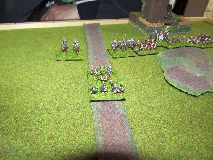 IMG_5696.JPG - Jürgen möchte Artillerie testen, und zieht sie die Straße entlang.