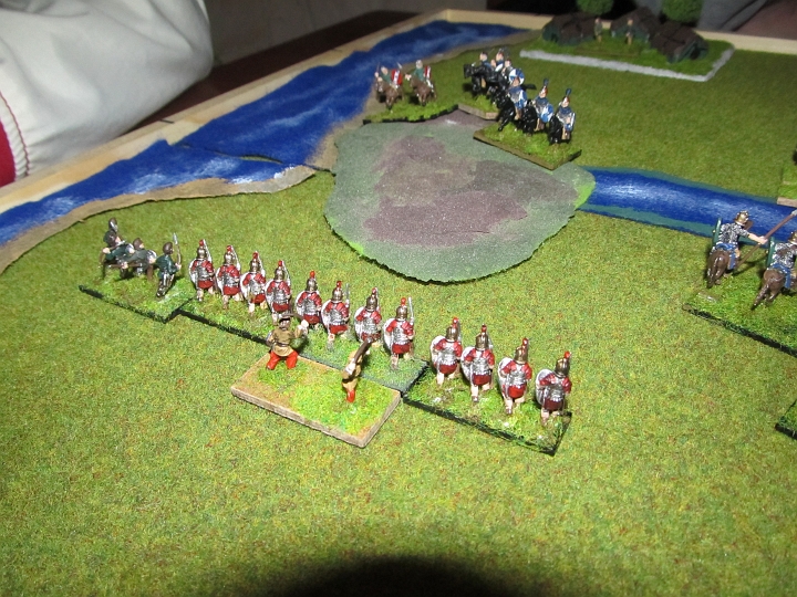 IMG_5916.JPG - ...während die römischen Legionen versuchen werden Richtung Hügel zu kommen.