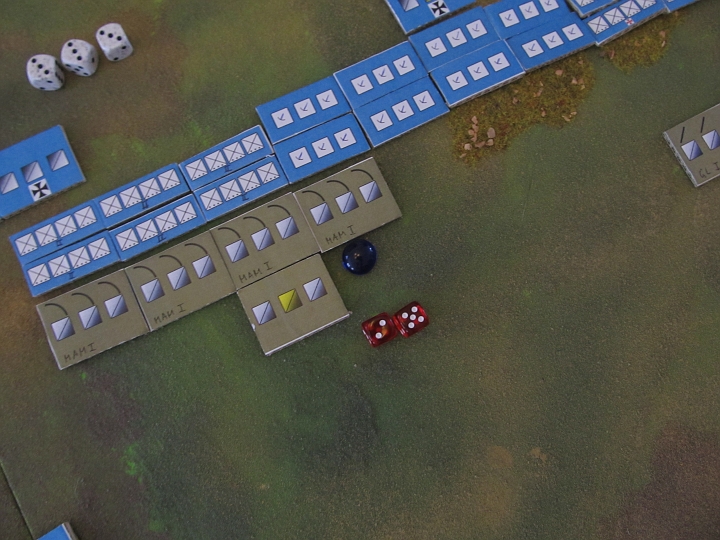 IMG_6187.JPG - In der JAP (gemeinsamen Aktionsphase) gelingt es dem Troop commander die I. Mameluken mit einer 7 (+1)  zu sammeln.