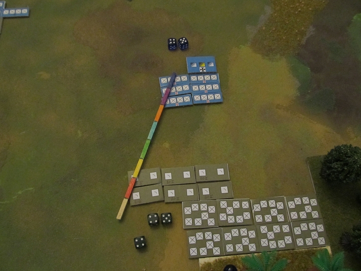 IMG_6258.JPG - Die Bögen schießen wieder umsonst auf die Ordensspeere, die unbeirrt weitermarschieren.