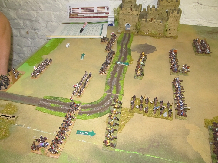 IMG_6743.JPG - Nun folgen Angriffe der Kreuzritter.