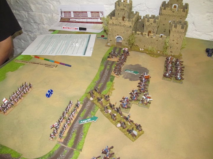 IMG_6756.JPG - Nahe der Kreuzfahrerburg- Die nächsten Angriffe rollen.