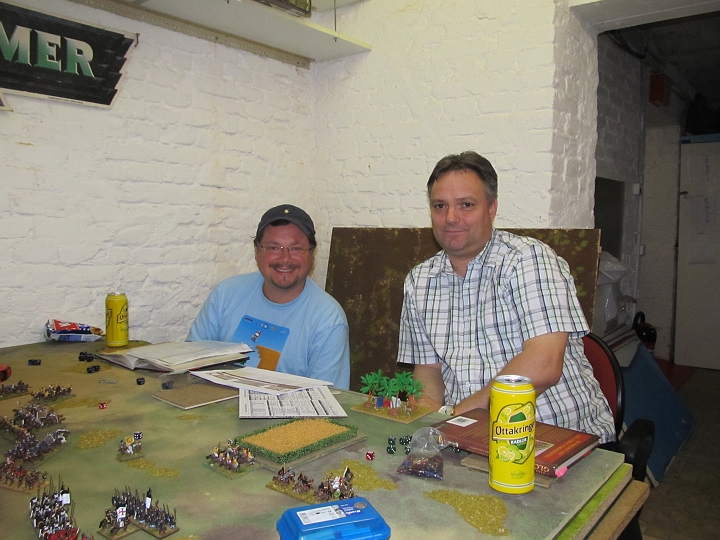 IMG_6762.JPG - Die ayyubidischen Kommandeure sind guter Dinge. Nikfiu und ich können leicht lachen...