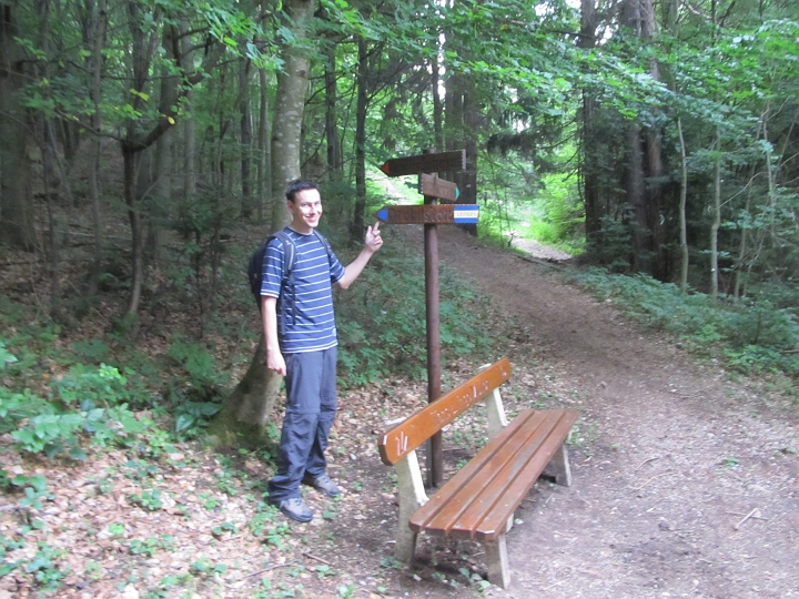 IMG_7327.JPG - ..gehts zum Drobilsteig.