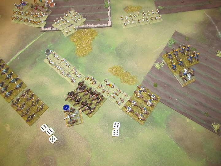 IMG_8740.JPG - Im Nahkampf treffen nach rerolls sowohl die ostgotischen Lanzen als auch die LH! (reroll auf die zwei bei den Lanzen, bei ++ und bei den LH auf ++ reroll auf 1) Der Kampf ist ungleich.