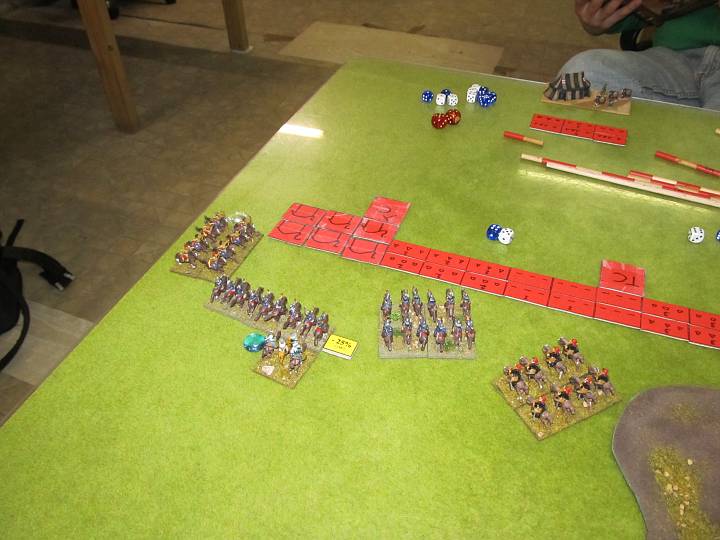 IMG_8960.JPG - Auf der anderen Flanke beginnen sich die Tataren nun zu formieren.