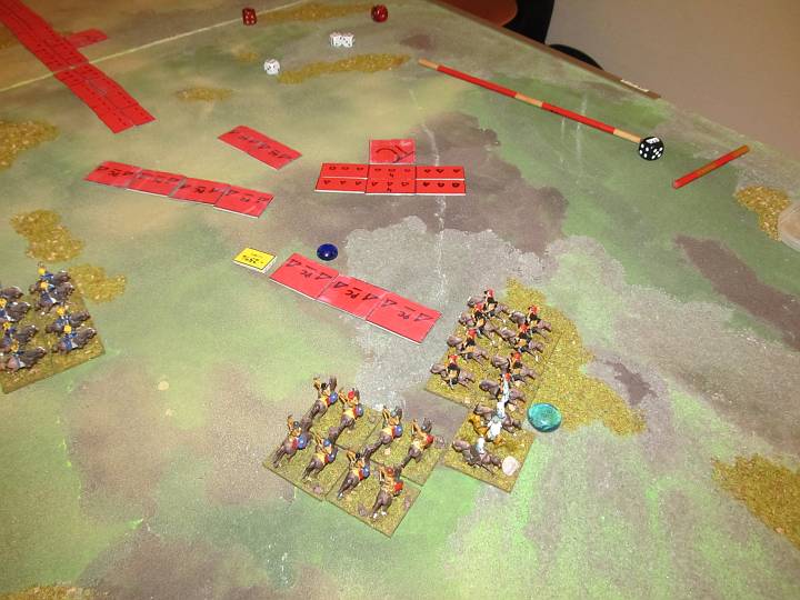 IMG_9001.JPG - Auf der Flanke wird eine BG Cv der Perser in die Zange genommen.