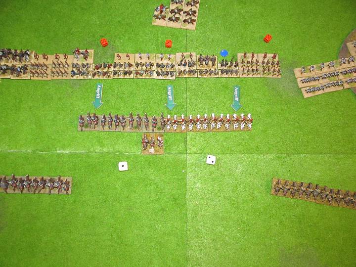 IMG_9526.JPG - Ja... ausschleichen statt ausweichen können die Hunnen... In FoG2 muß ich ja auf die Angriffsreichweite von 3, damit ich schießen kann. Spart Pfeile, denn man schießt nicht mehr so oft :-(