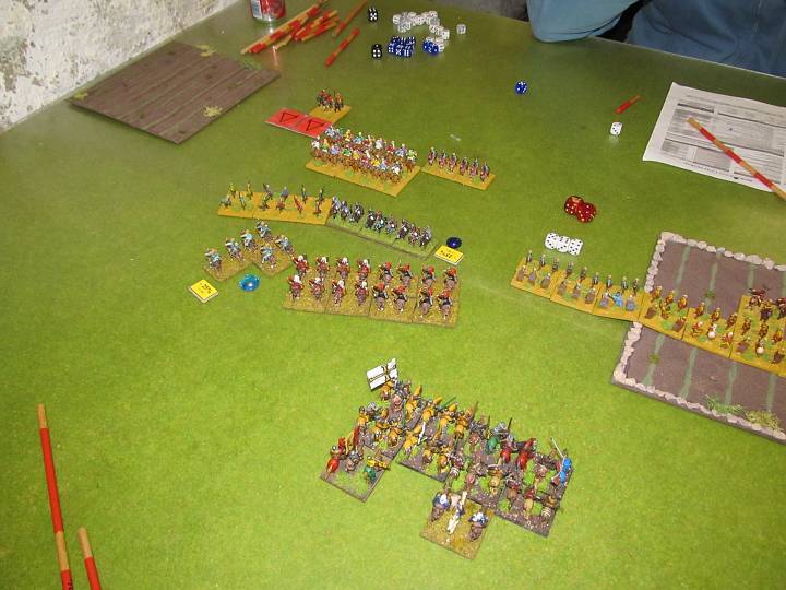 IMG_9665.JPG - Eine BG polnische Ritter samt berittenen Armbrustschützen in der zweiten Reihe schließen sich rechts an eine Ritter-BG an.