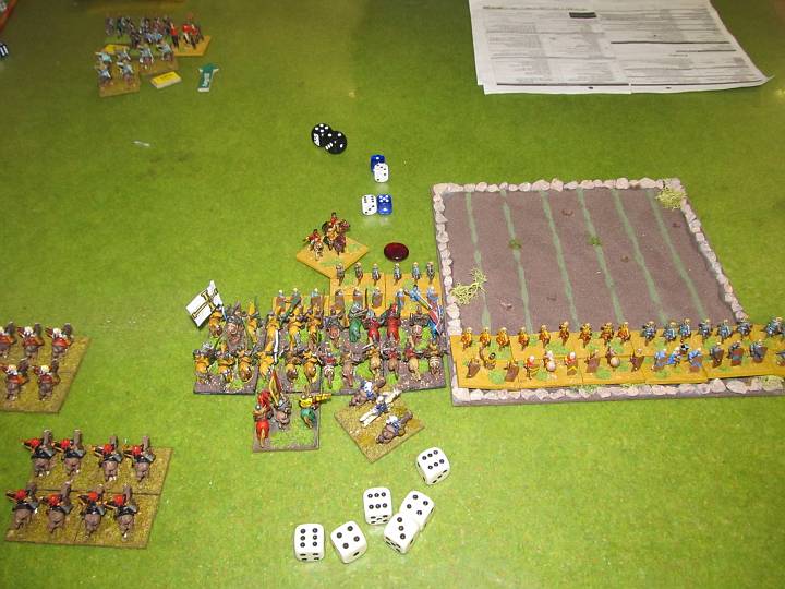 IMG_9685.JPG - Nach dem impact (kein Foto), geht nun auch die Meleephase hier an die Ungarn