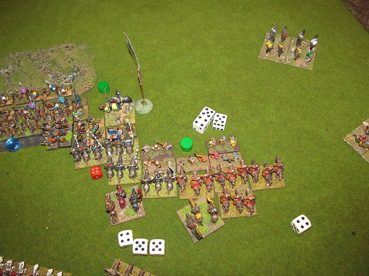 IMG_4540.JPG - .. melee here. Well, the Szeklers lose 0:1, this was expected, but the Knights hit 7 of 8!! So drop and base lost at the right MF, but the left stands and loses one base (down on four now)..