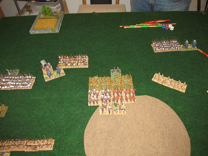 IMG_6201.JPG - Hier schnuppert die korinthische Cv und die spartanische gegen MF heavy weapon. Irrtümlichweise glaube ich im melee dann auf even zu sein.