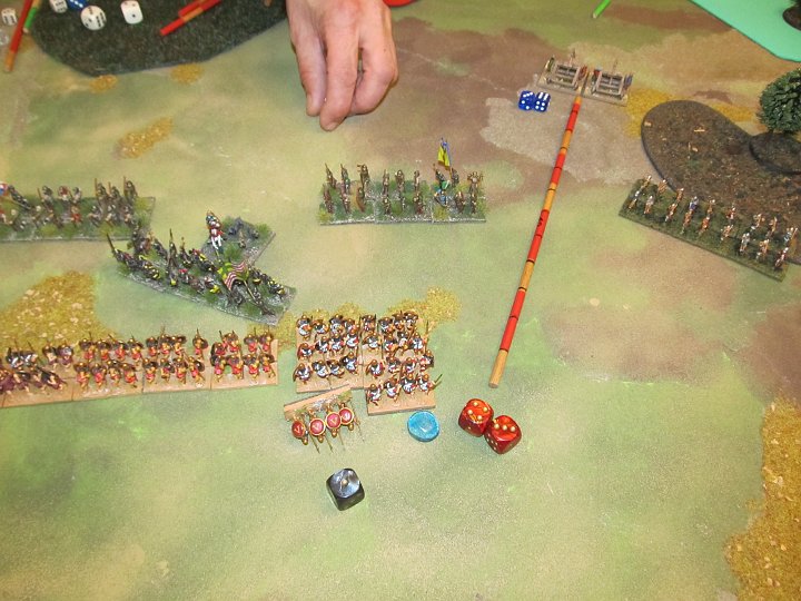 IMG_6436.JPG - Hier schießt die Ari scharf. Die Bürger hier werden 3x getroffen, droppen und verlieren eine Base durch Beschuss.