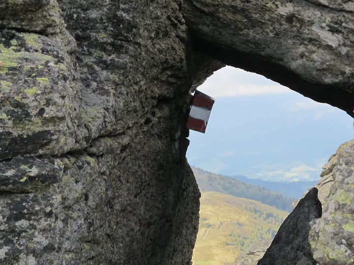 IMG_6794.JPG - "Gipfelbuch"