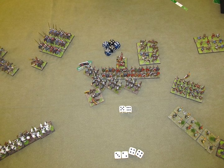 IMG_8026.JPG - Anders hier. Hier habe ich dummerweise eine weitere Base auf Minus in den Kampf geschickt, und verliere den impact 2:5!