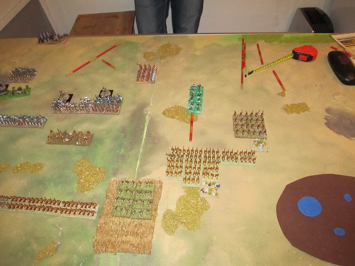 IMG_9725.JPG - Auch hier gehen neben der MF zwei BGs 10er Speere voran.