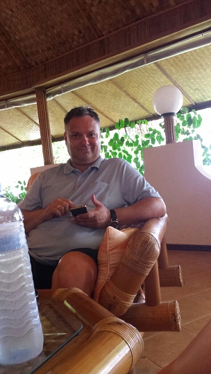 Lobby.jpg - Facebook, Whatsapp, News.. von wegen Handy off... Ich schaff das nicht...