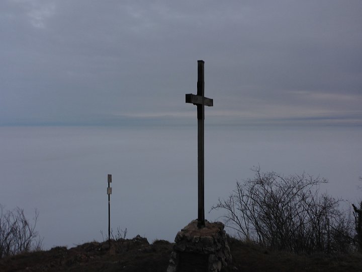 P1040578.JPG - Aber dann.... Beim Kreuz bei der Herrgottschnitzerhütte.