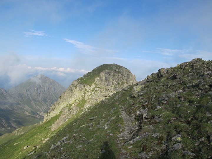 IMG_2267.jpg - Rückblick zur Hochleitenspitze, die ich umgangen bin.                               