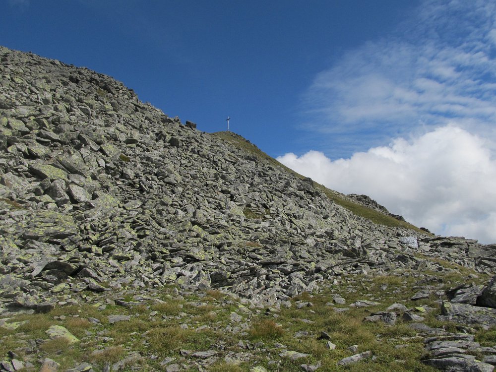 IMG_3283.jpg - Vor dem Gipfel schere ich aber nach rechts aus.                           