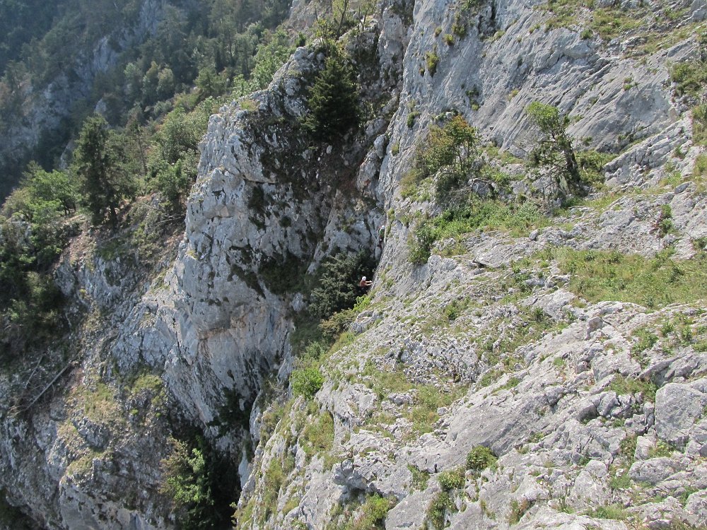 IMG_3784.jpg - Blick zum HTL Klettersteig.                              