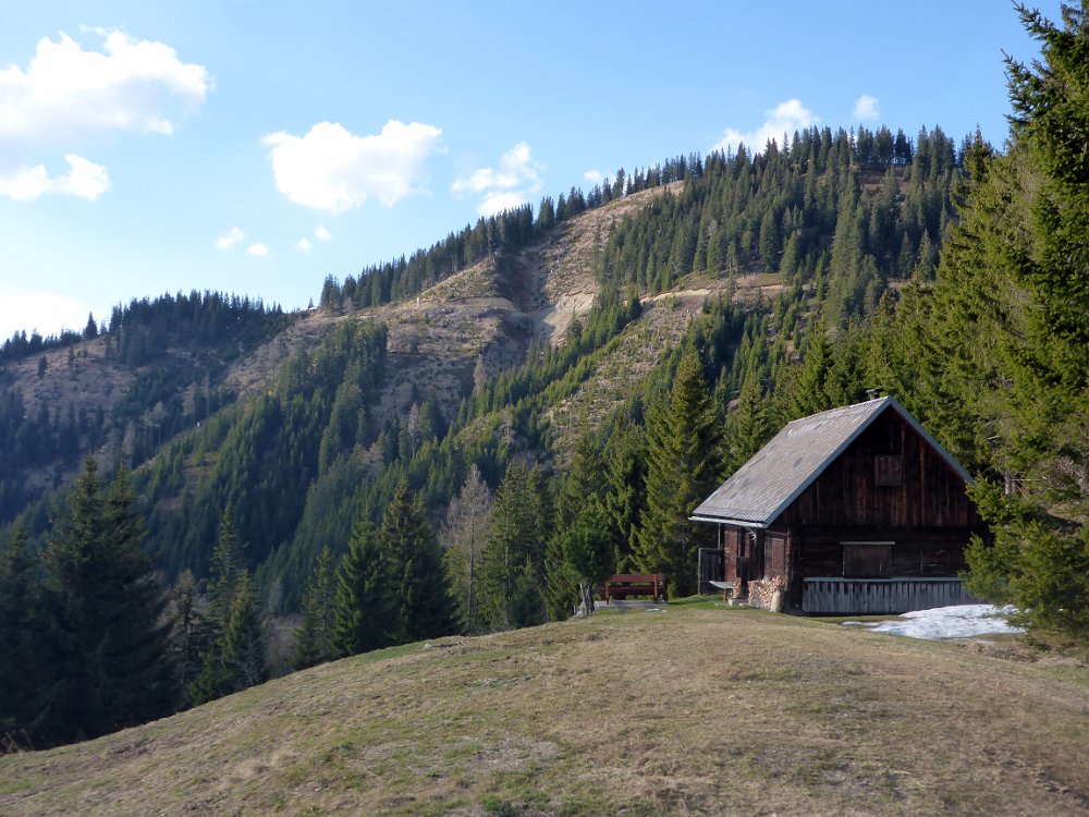 P1080234.JPG - ..vorbei an der Kendleralm...