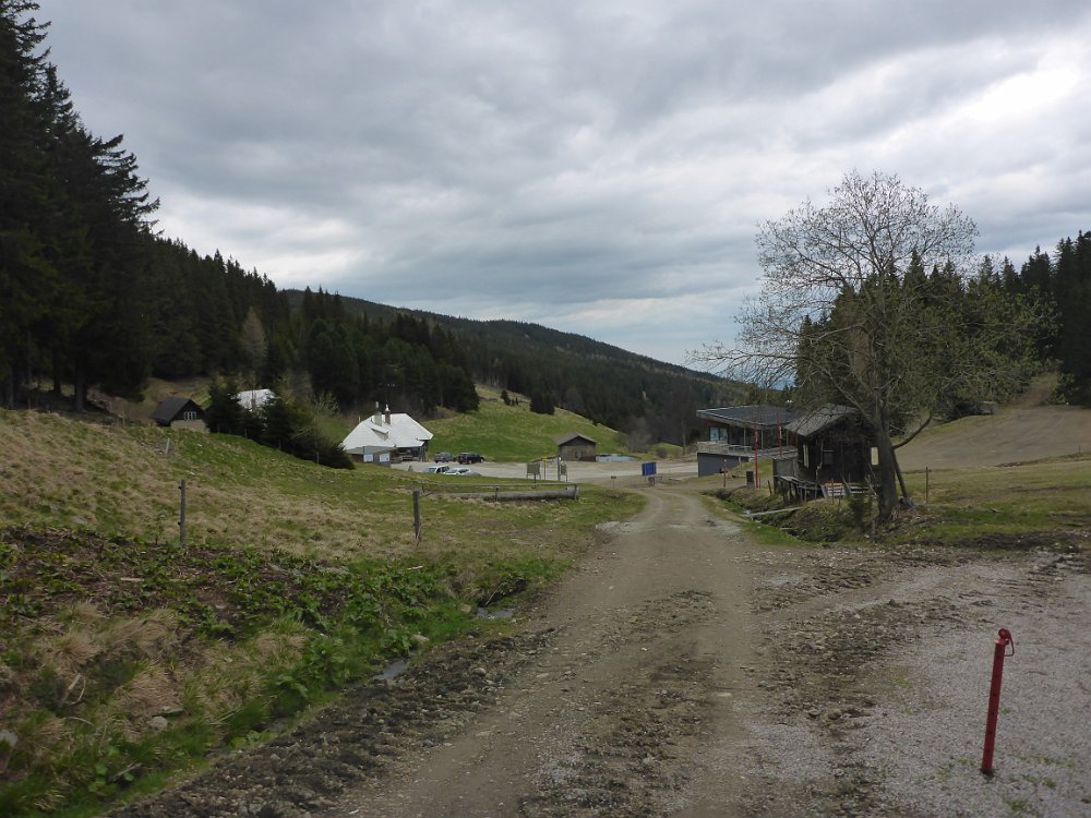 P1080343.JPG - ...wieder beim Auto.