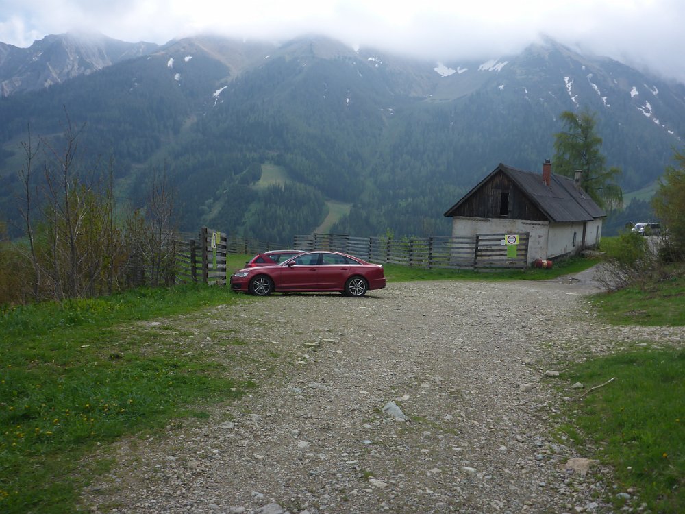 P1080475.JPG - ...bin ich bald wieder beim Auto.