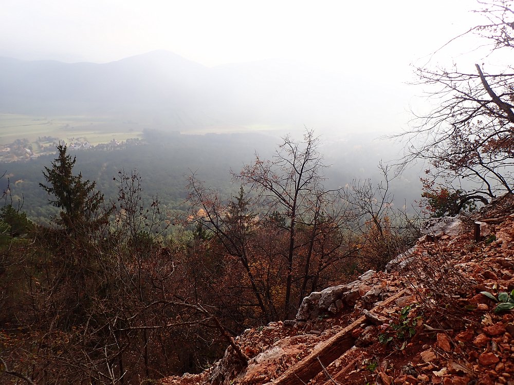 0B103238.JPG - Der Nebel löst sich auf