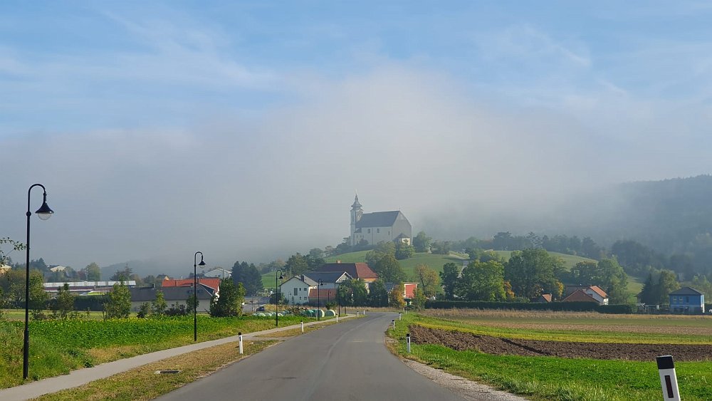 4b7bf913-582b-4791-893c-8d48ca252b16.jpg - ...und wieder heim