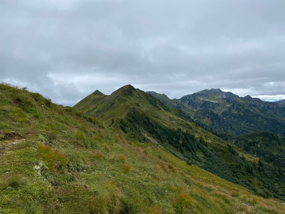 IMG_5613.jpg - Wir müssen ja nicht ganz nach hinten, es gibt auch einen Abstiegt nach der Plannerseekarspitze