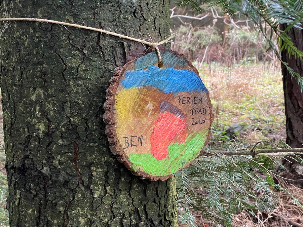 IMG_1013.jpg - Solche "Markierungen" finden sich öfter